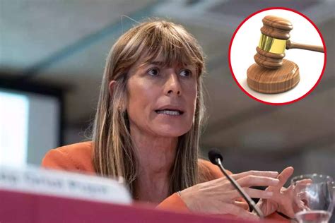 julio gomez charity|El juez suspende la declaración de Begoña Gómez y vuelve a .